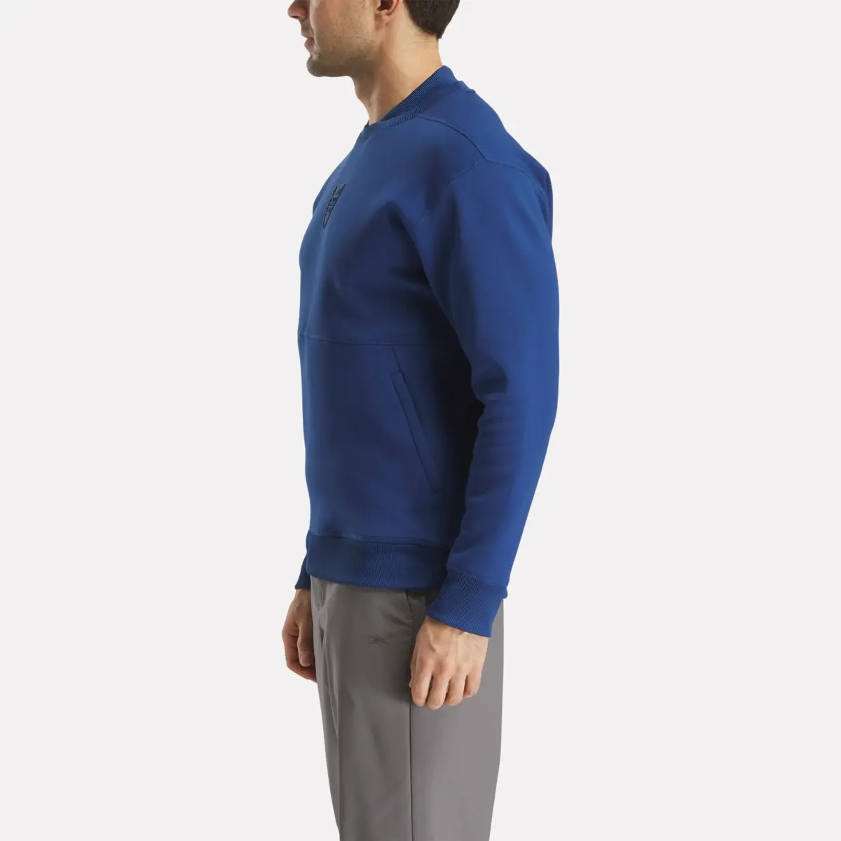 Men’s Long Sleeve Signature Legacy Crest Pullover Top