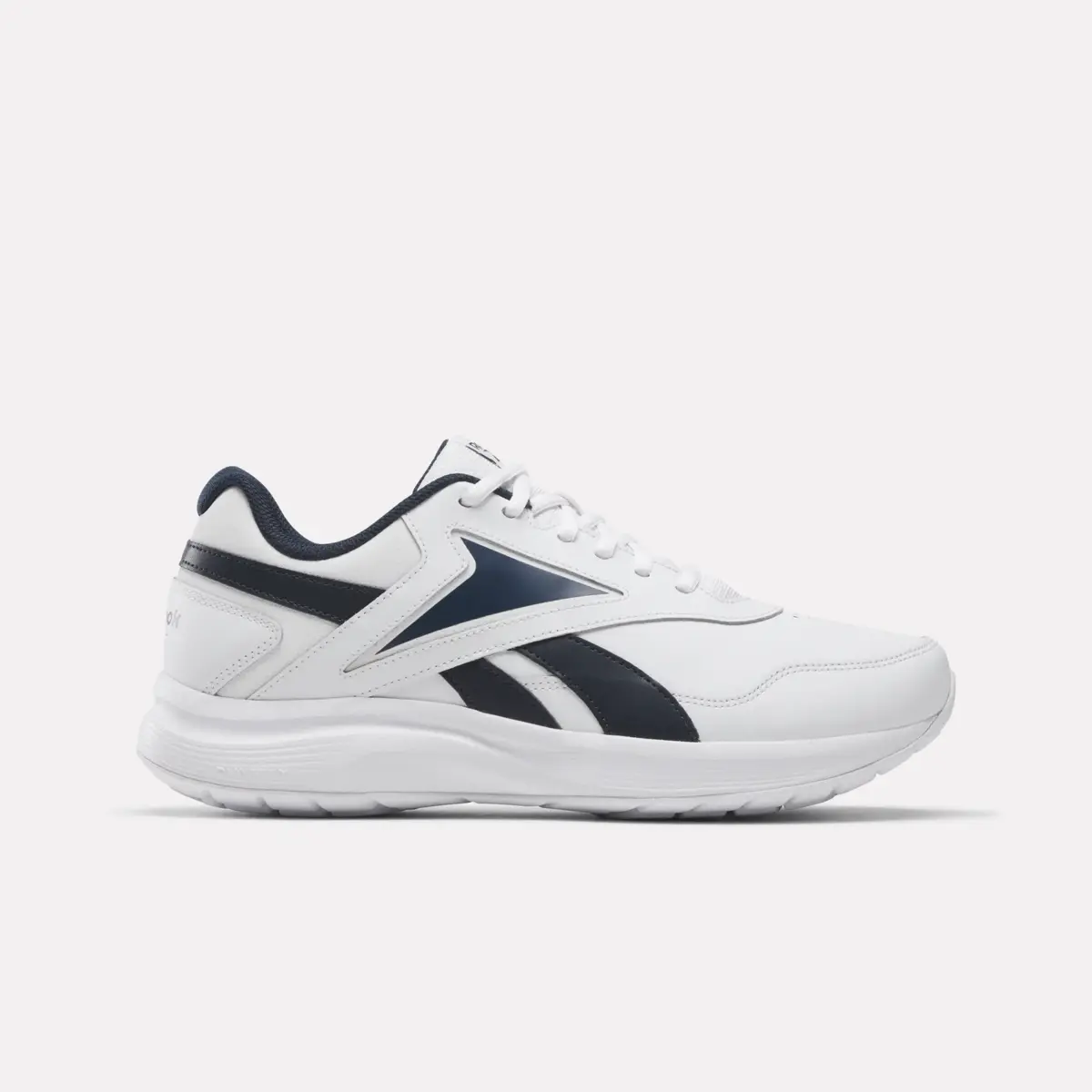 Men’s Walk Ultra 7 DMX Max Wide 4E Shoes