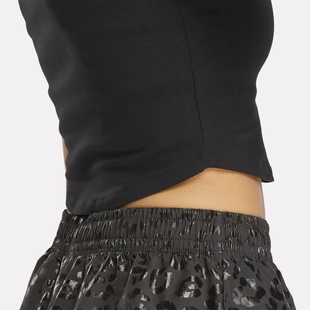 Reebok x Angel Reese Women’s Graphic Tee Reebok x Angel Reese Women’s Graphic Tee