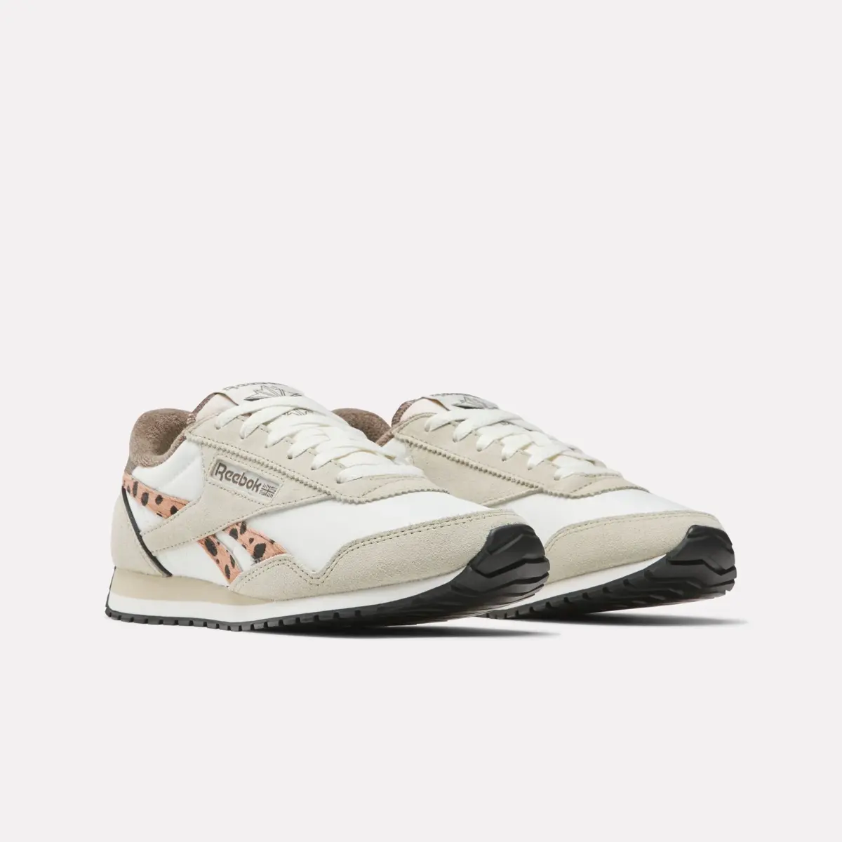 Women’s Classic AZ Shoes
