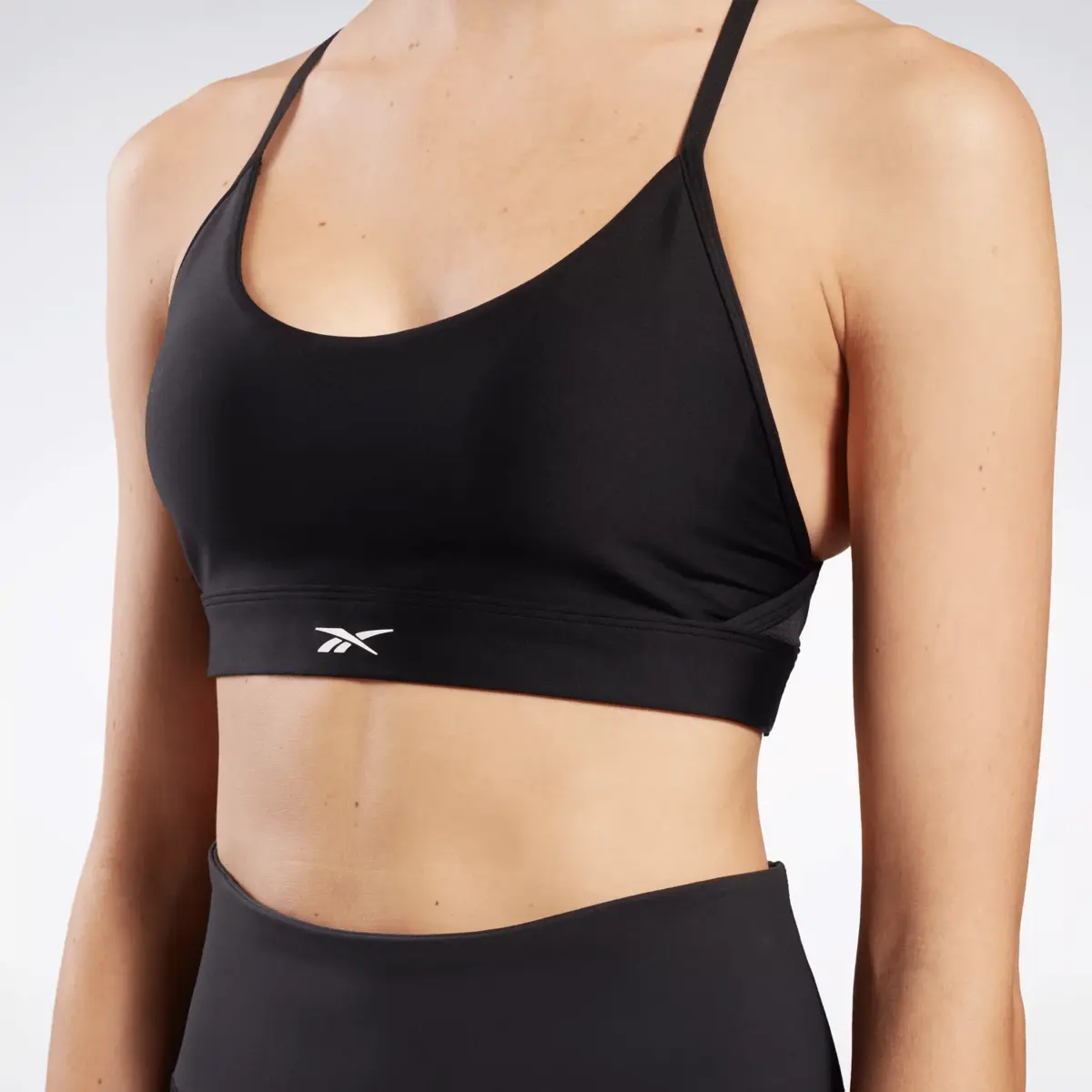 Women’s Lux Strappy Sports Bra Women’s Lux Strappy Sports Bra