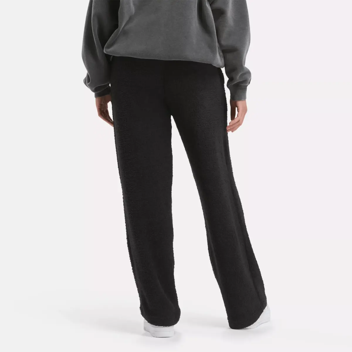 Women’s Wardrobe Essentials Cozy Bottoms Women’s Wardrobe Essentials Cozy Bottoms